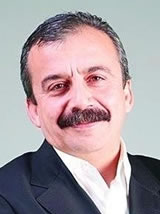 Sırrı Süreyya Önder Sırrı Süreyya Önder